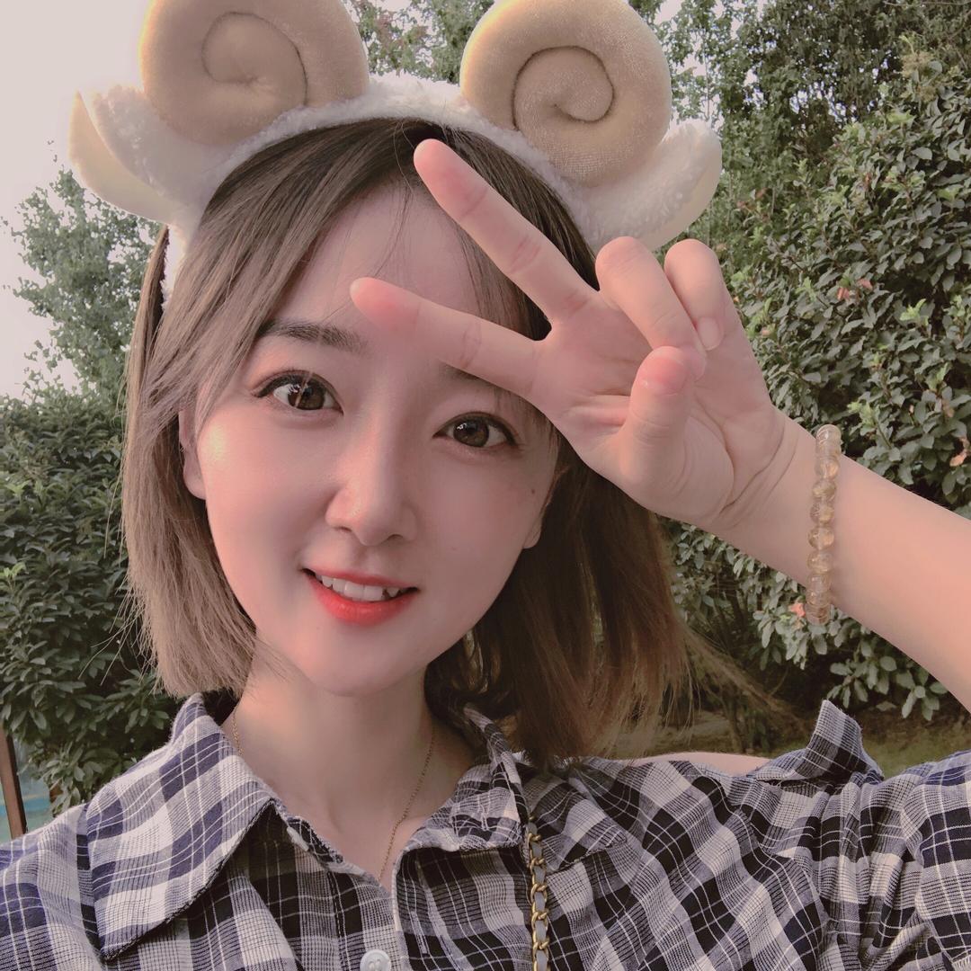 张雪儿撩房