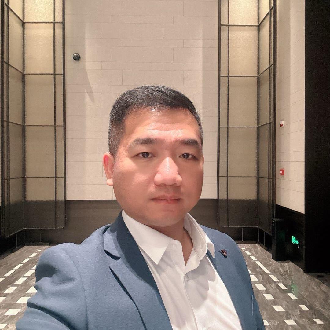 房飞鸿
