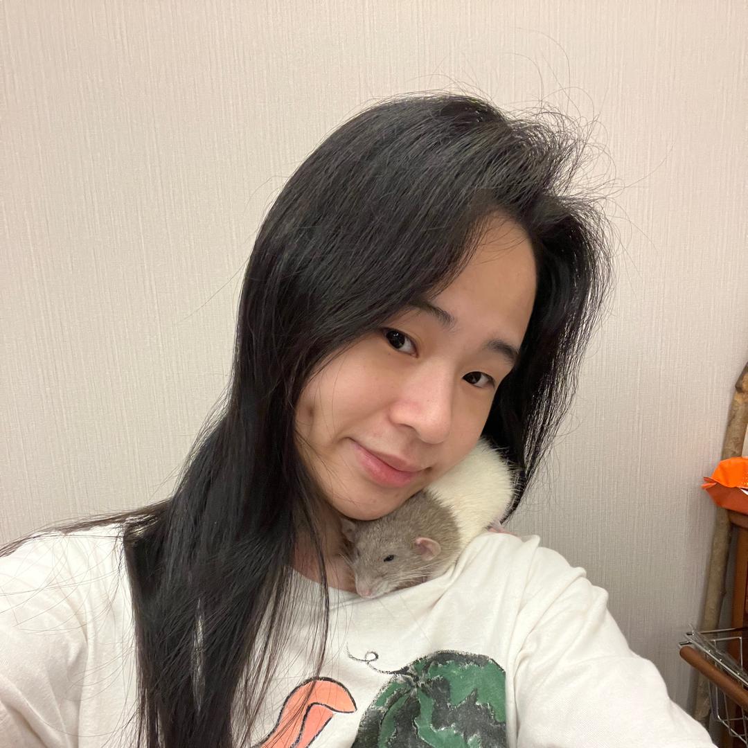 我是略略呀🥰