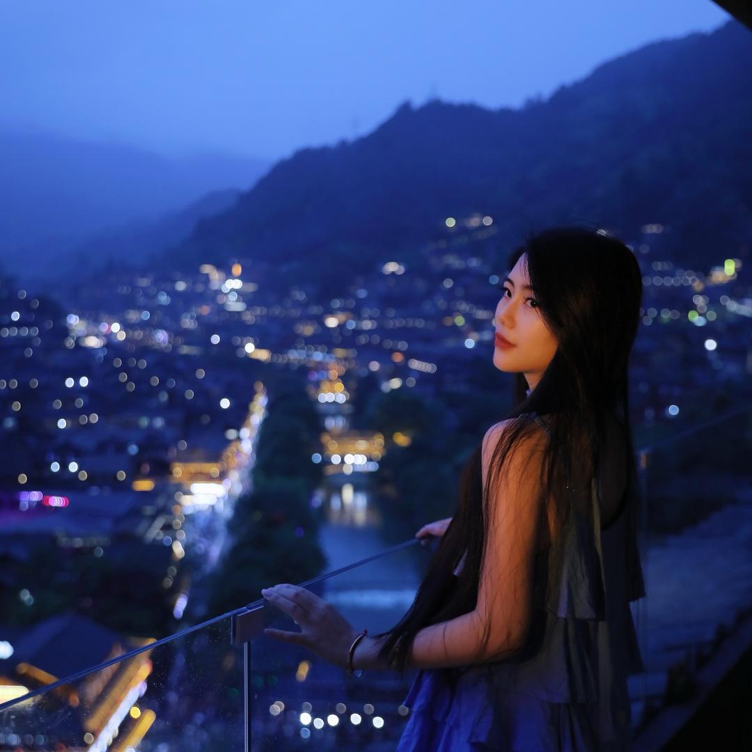 娜喂～