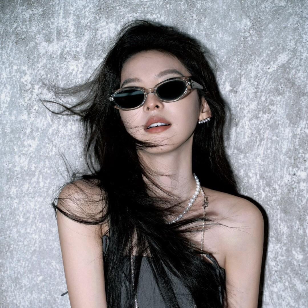 L🦋