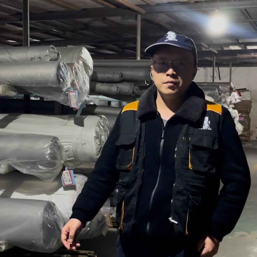 六盘水墙布(阿狸)工厂店