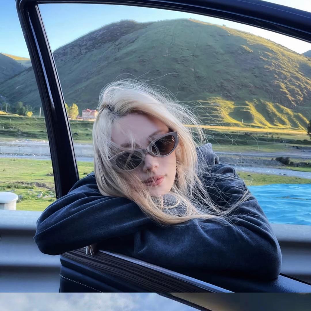 𝟳𝙞𝙤𝙫𝙤.