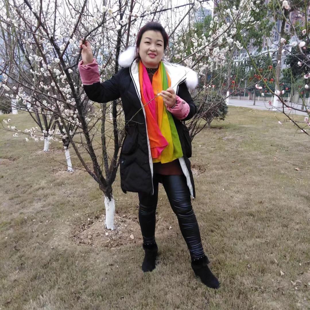 养肉兔的姐姐