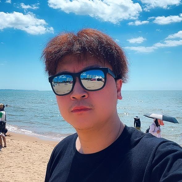 🏀老张与小张🏀