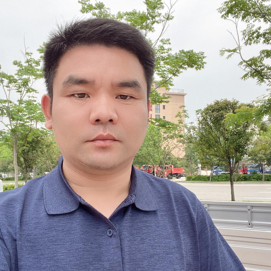 东风轻卡李老板