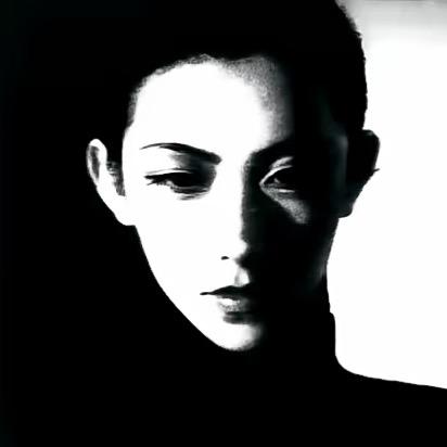 伤害帅哥的事我做不到.