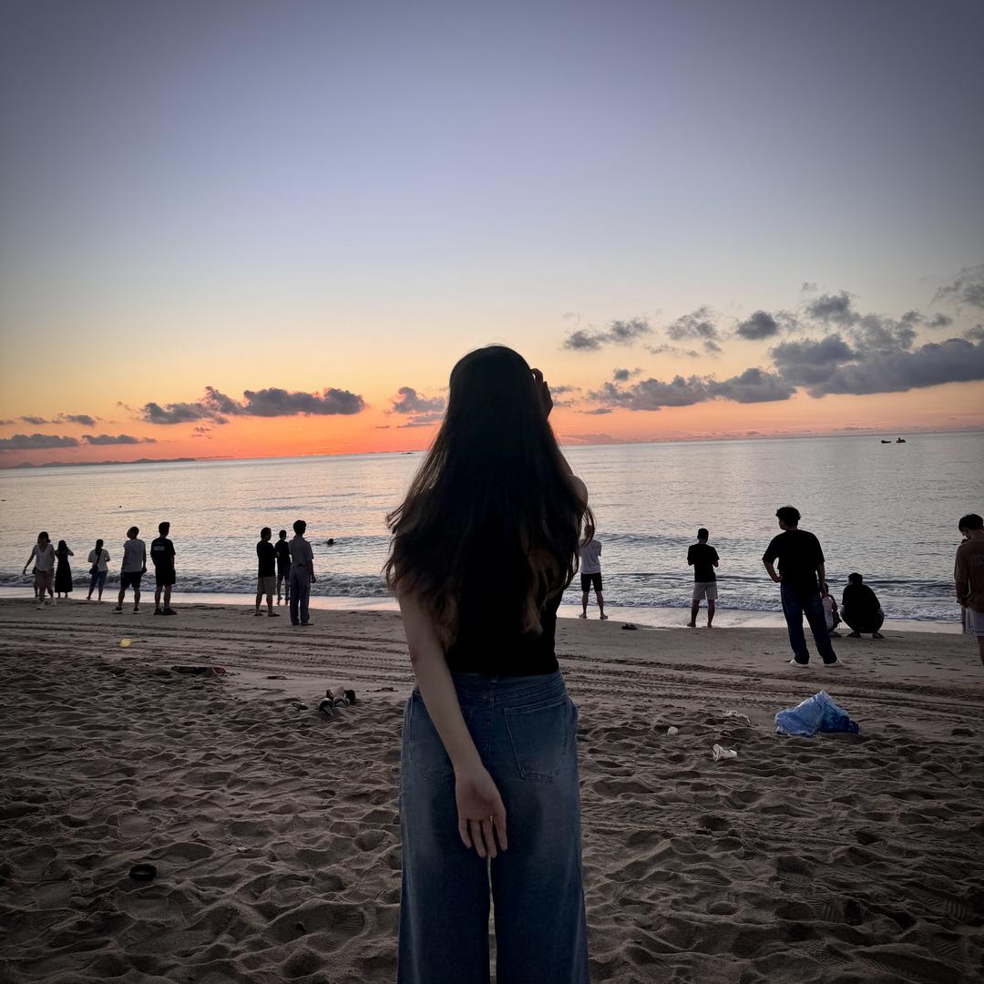 脑袋困⁴咯◔.̮◔