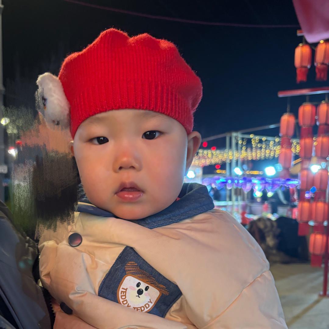 一只杭杭崽呀🐼