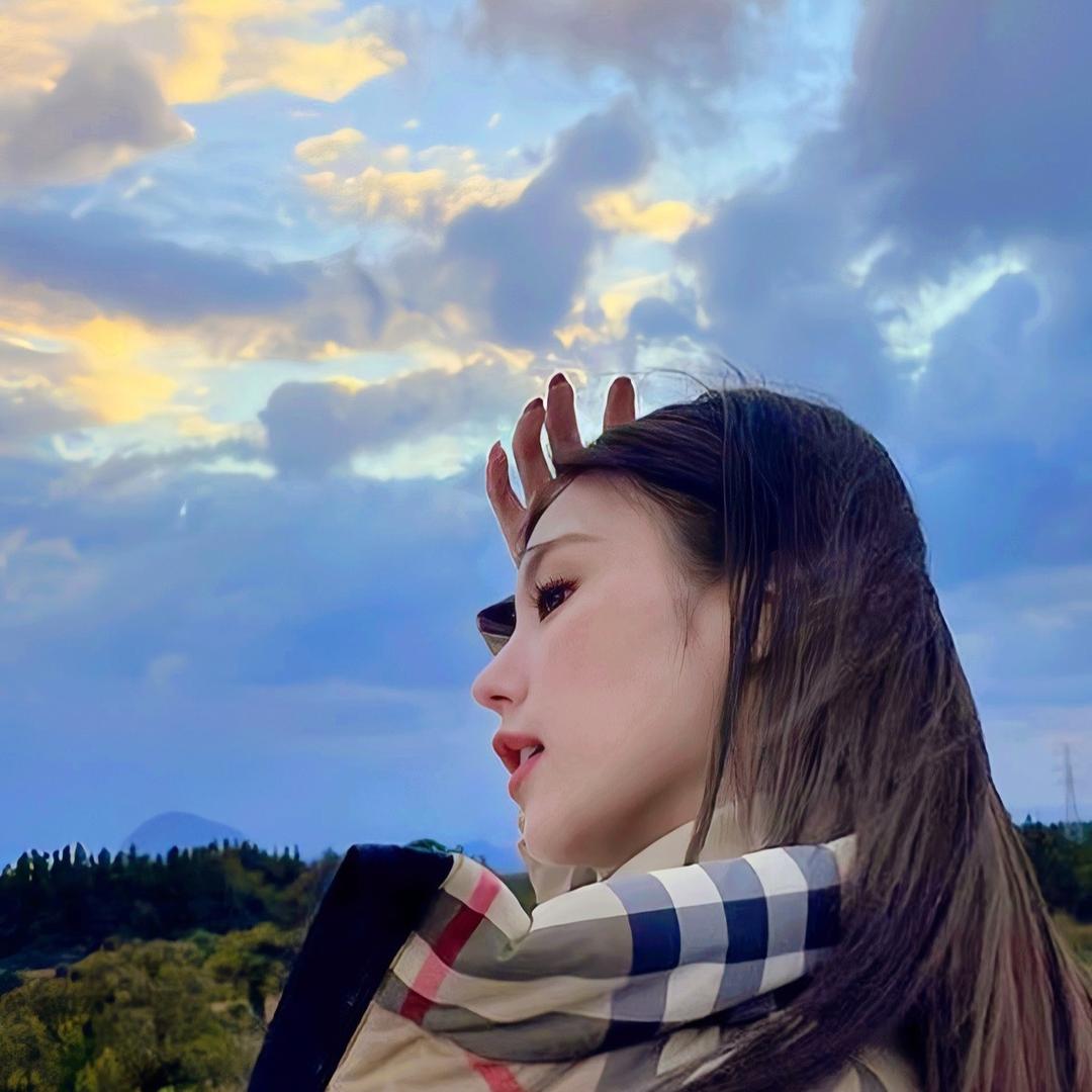荔枝Liz
