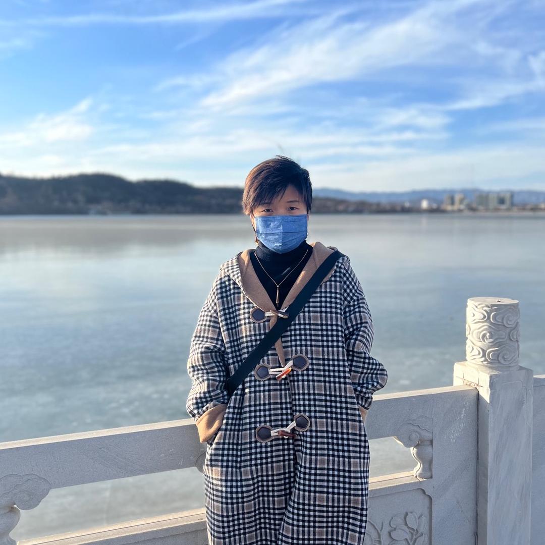 童乐美育—郝老师