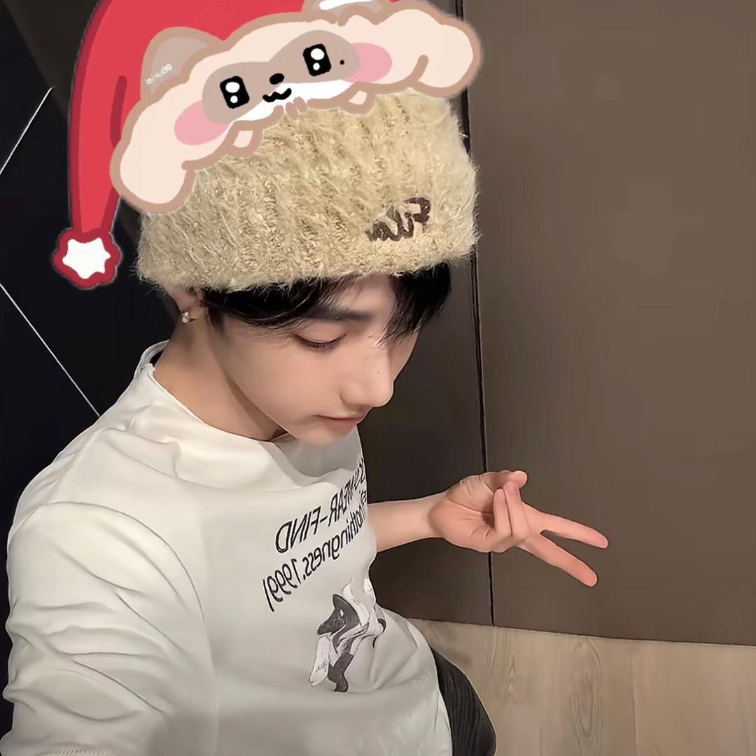 刚昊遇见你☘️🍃