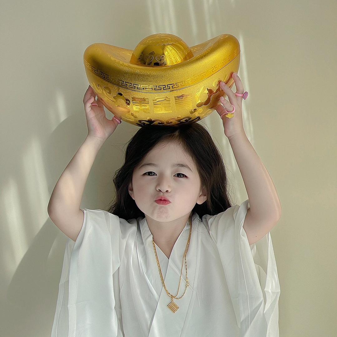 暴富的佳佳酱🍮