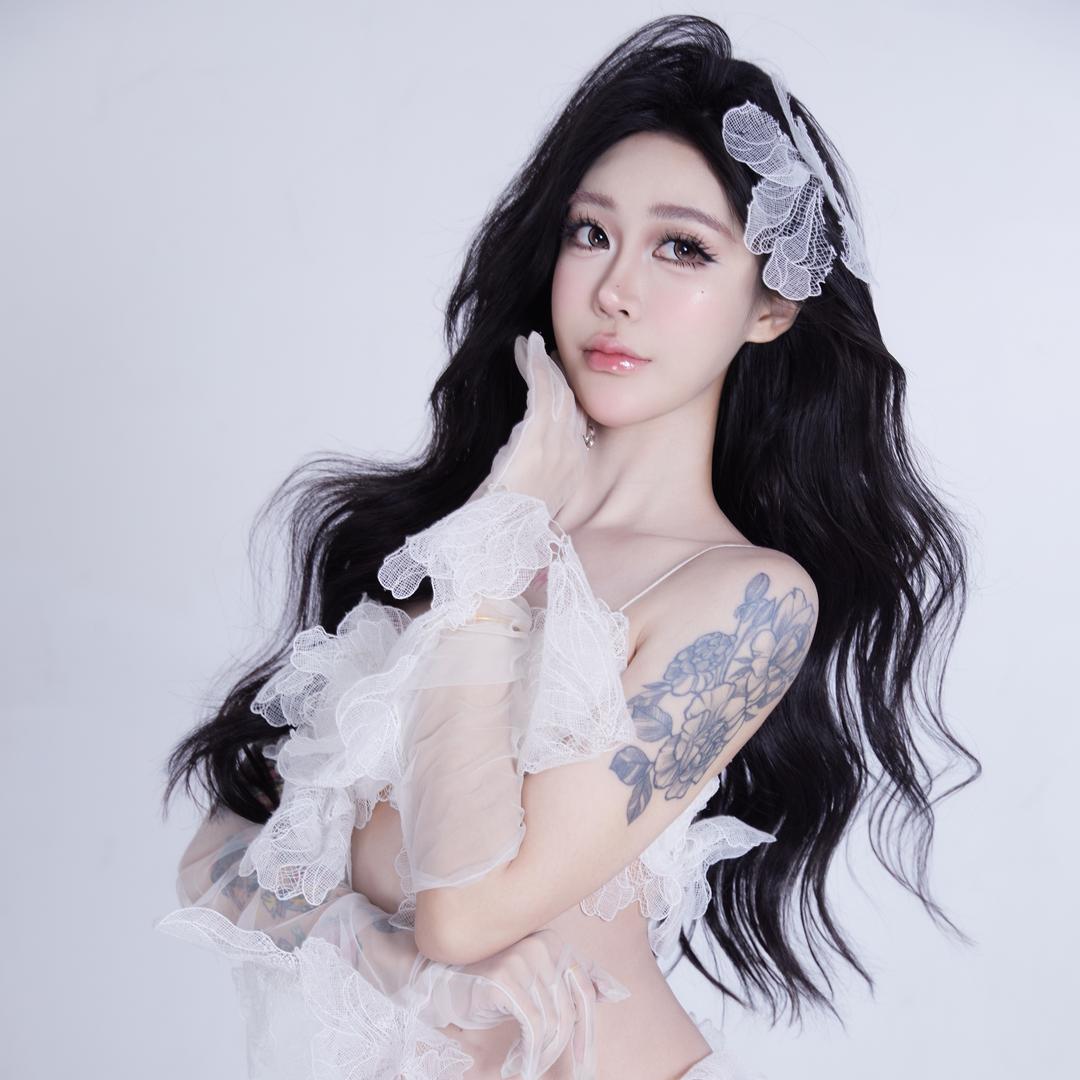 隽文儿ovo