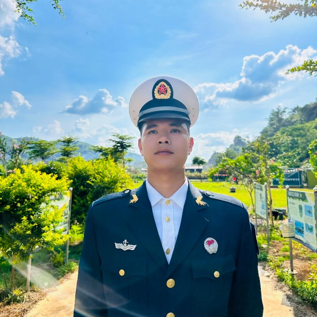 周海彬(老黎小舅子)