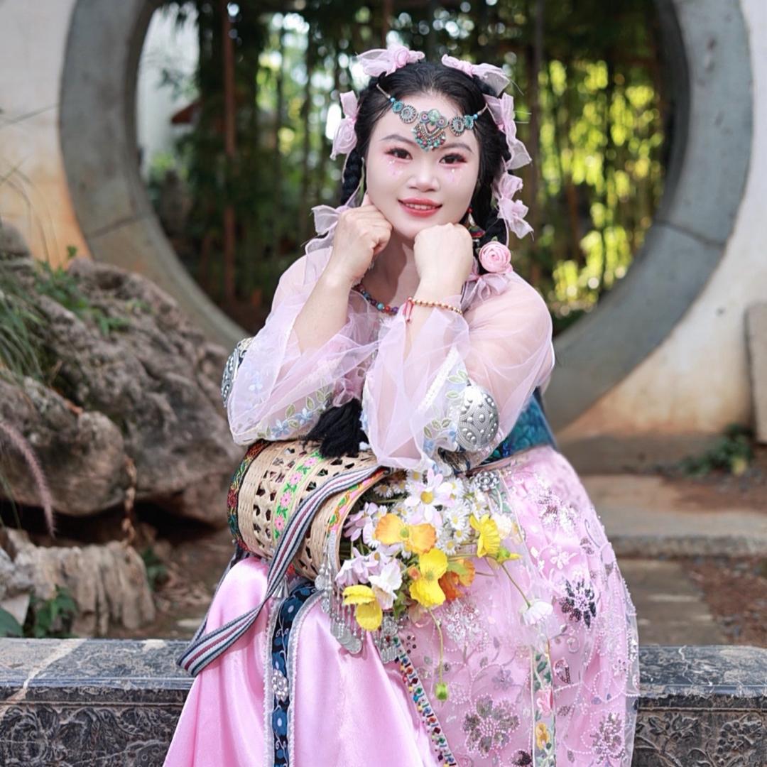山茶花（山三妹团队）