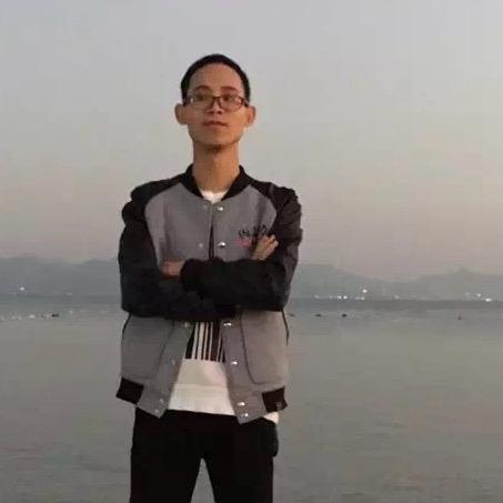 语过添情的耿直男孩