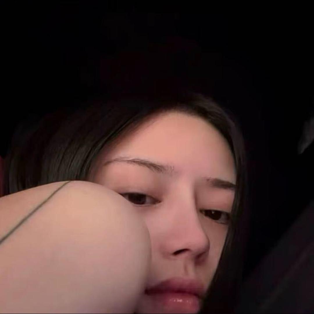 ⁥⁥起床再亲吧