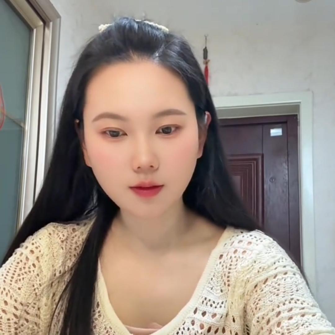 是燕子