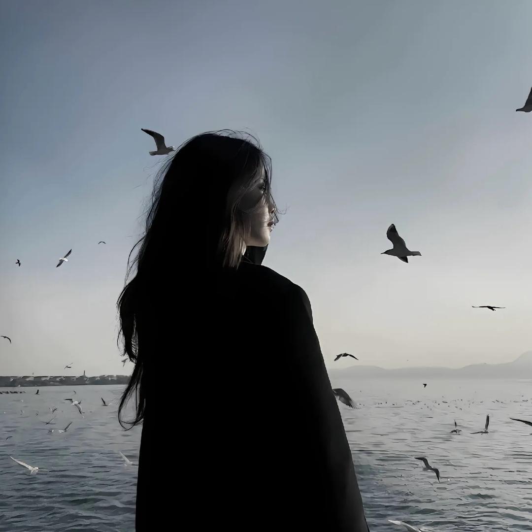 ᥫᩣᐝLOVE🌙梁໌້ᮨ