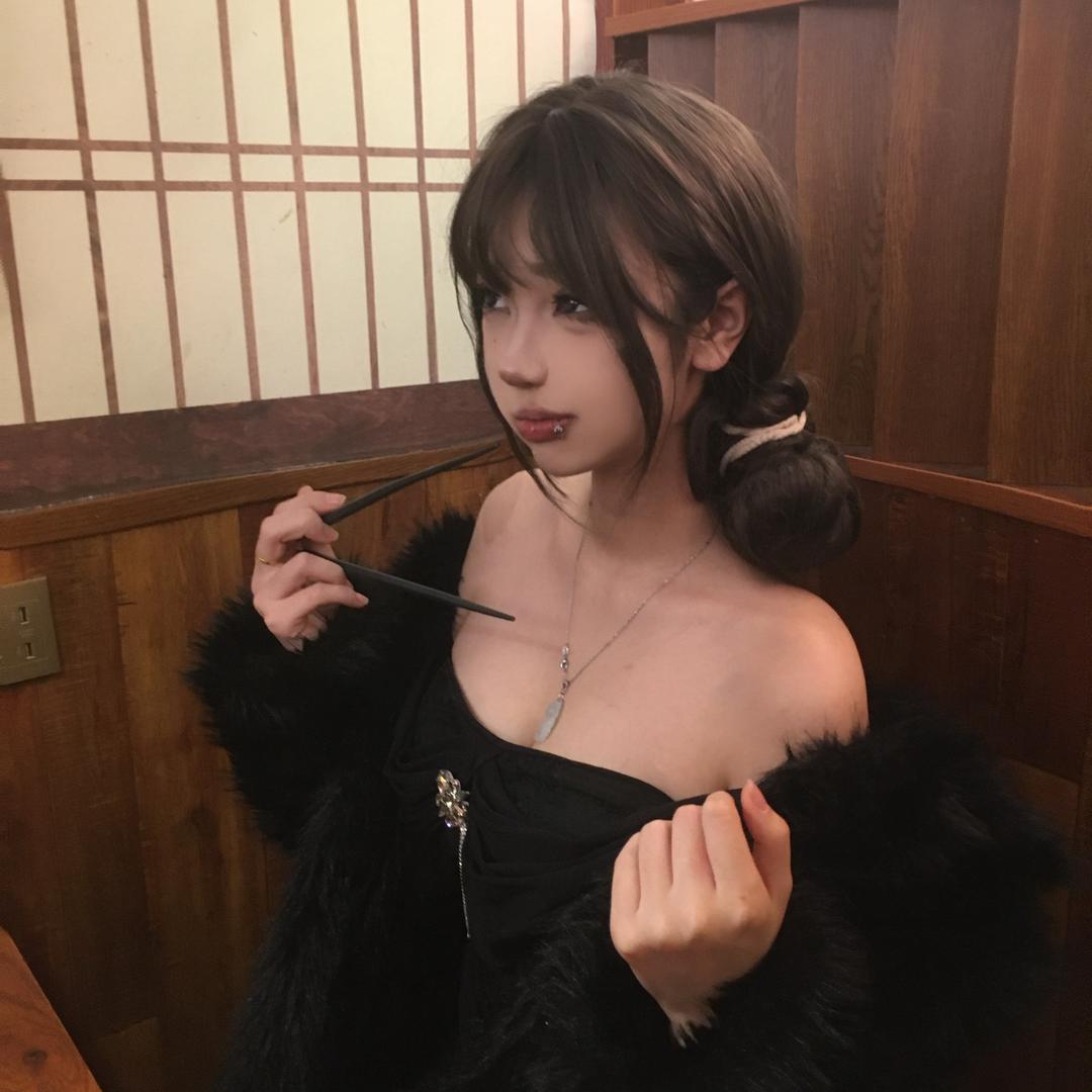 魅力无限大蟑螂