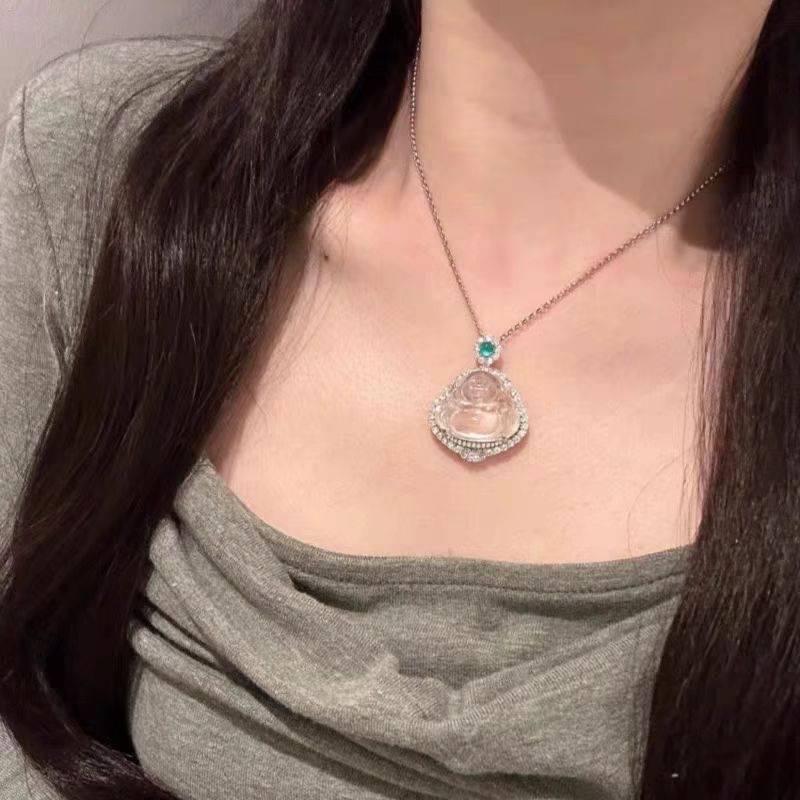 玉腕翠镯