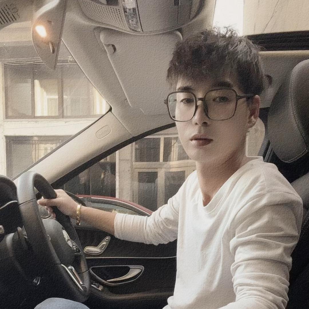 张忠心
