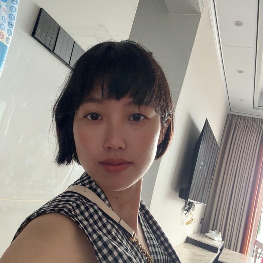 阿婆养大的梅梅