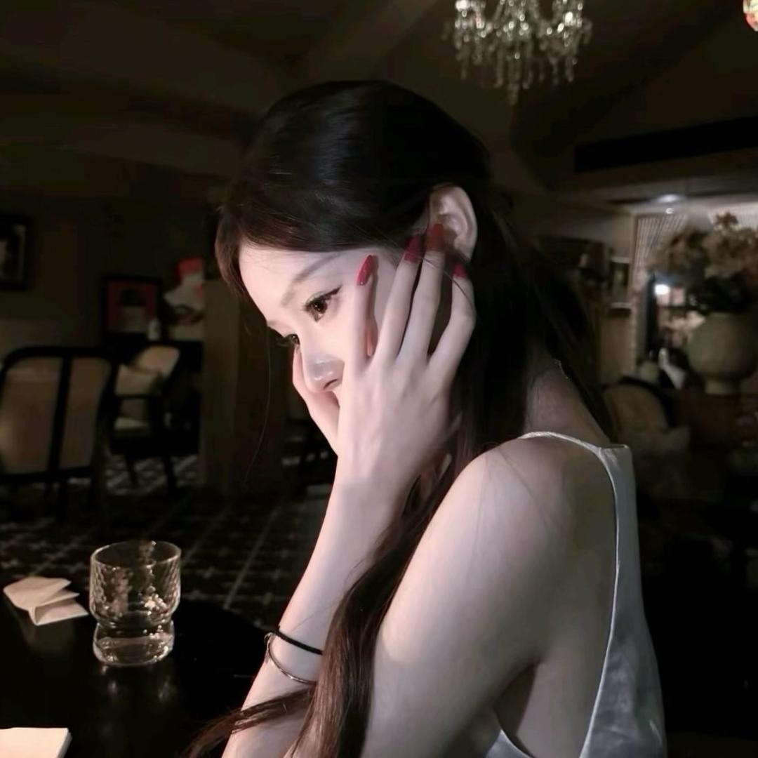 蟹蟹美女