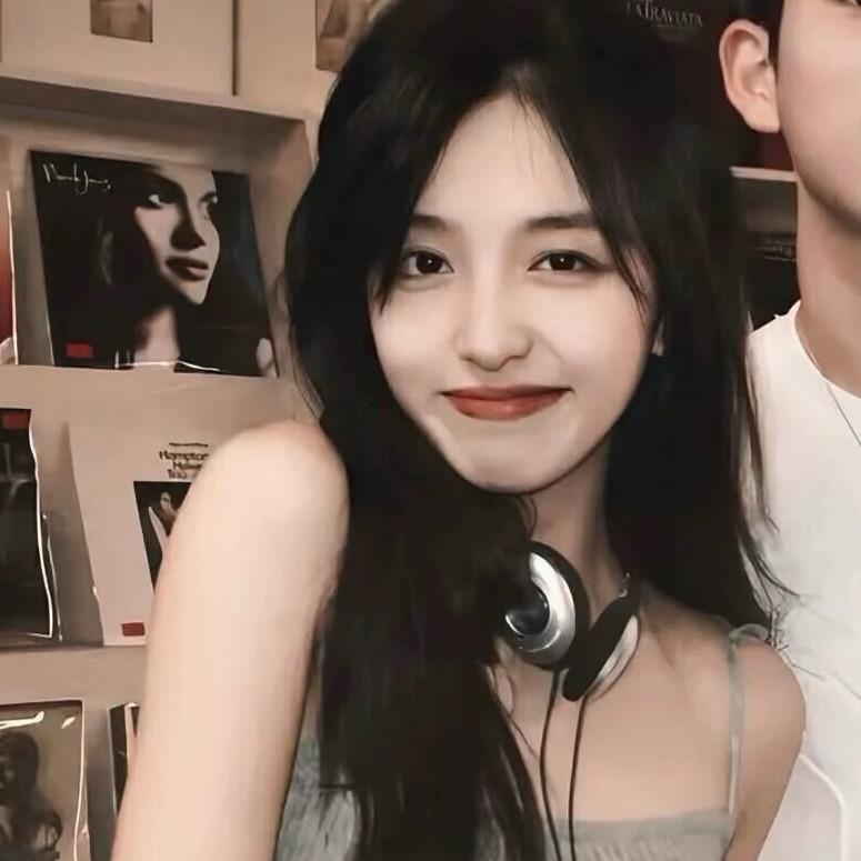 依依💃💃