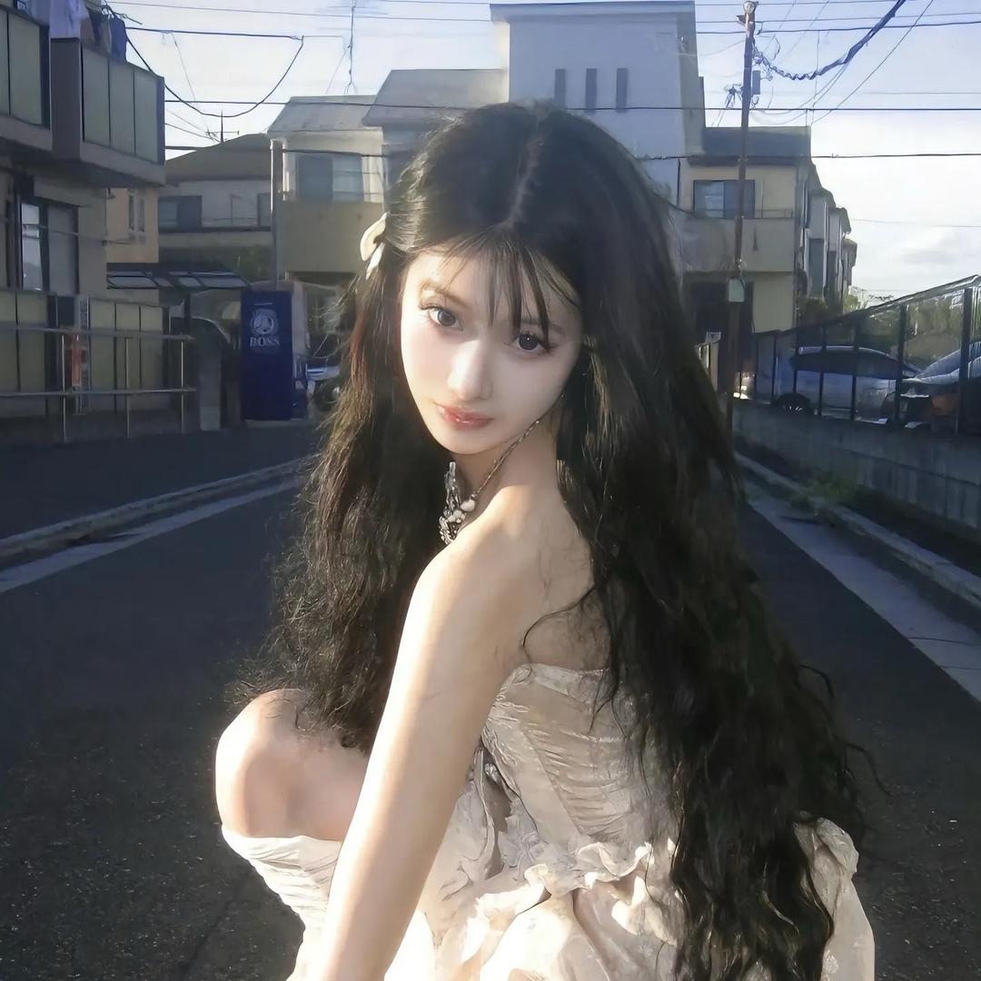 ᥫᩣ吃饱睡不饱>_<