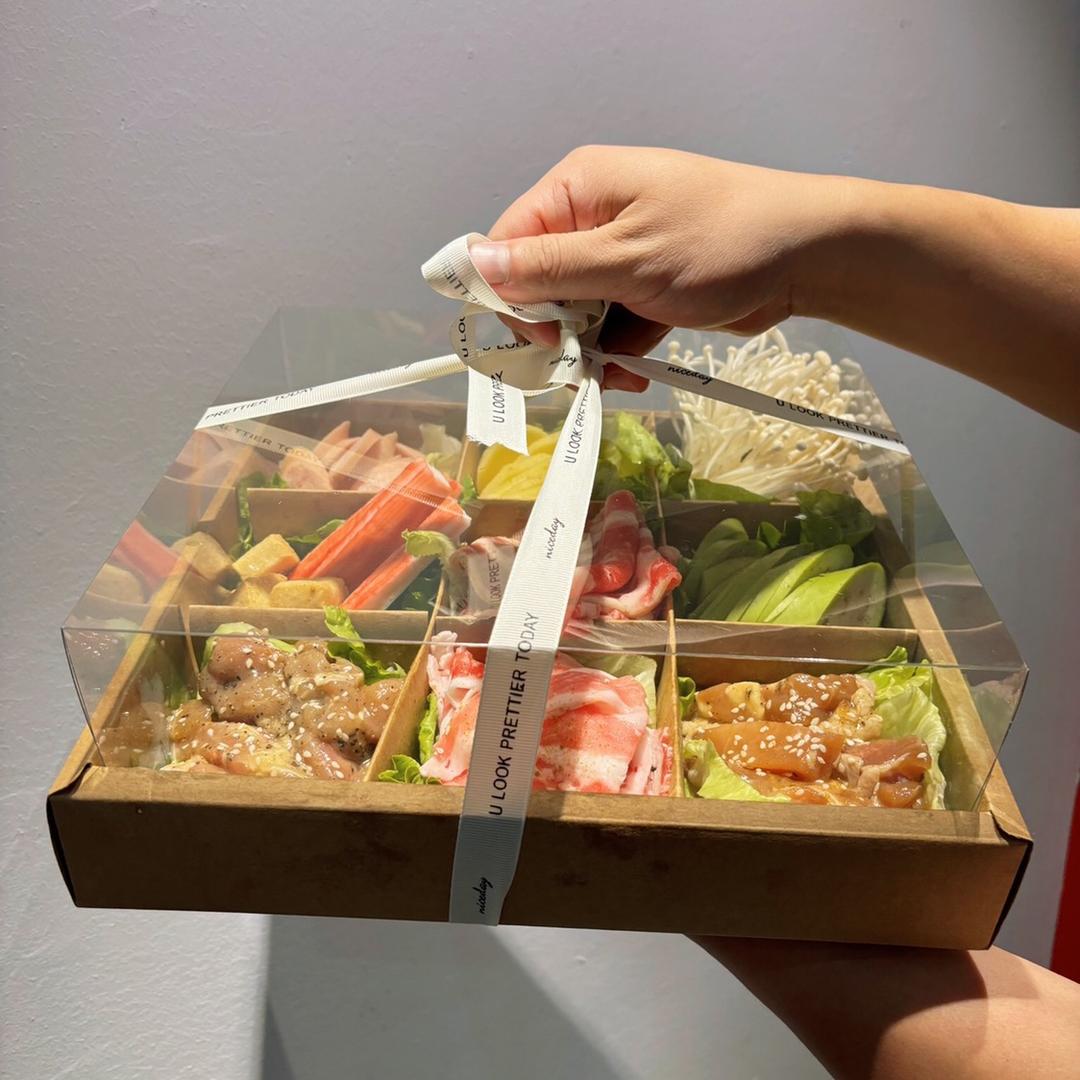 火锅烤肉外卖XiaoChen。