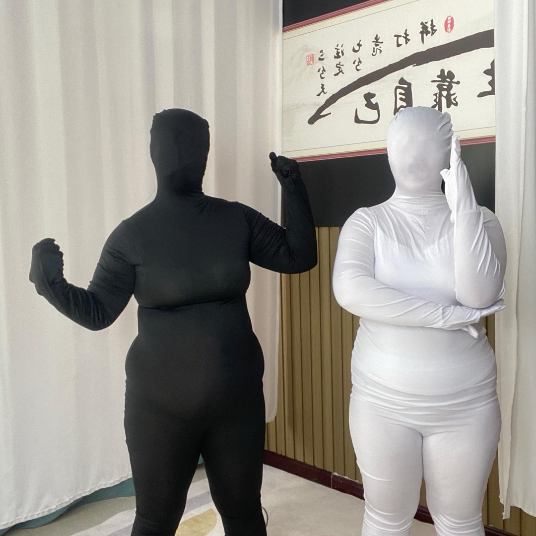 黑白二胖（博主打工版）