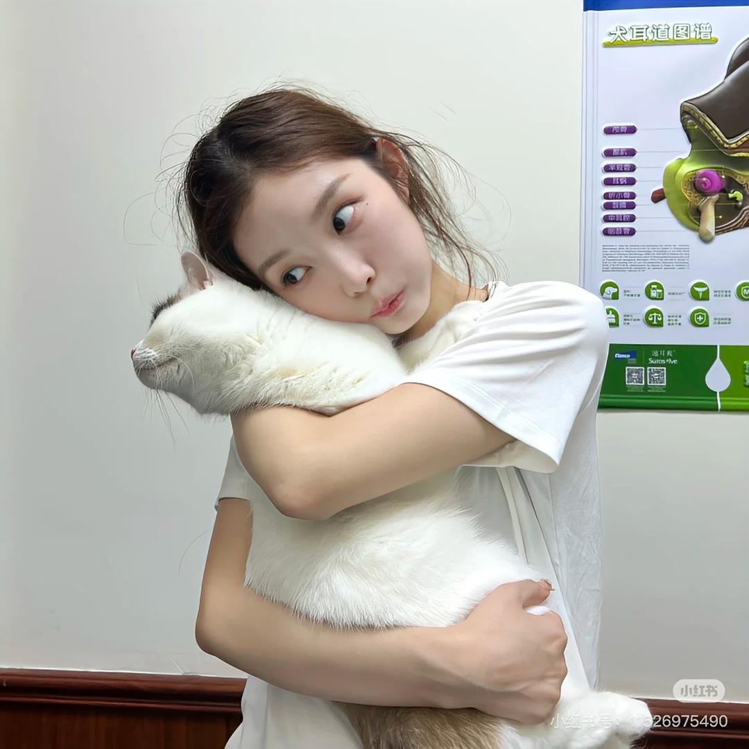 穿了多多衣服的鱼.