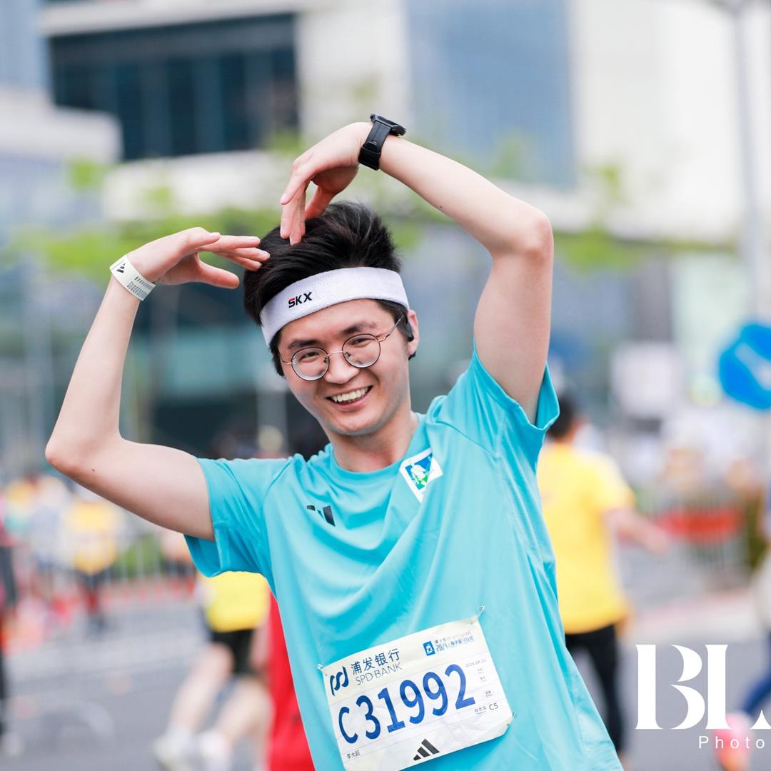 大超跑马看世界👀