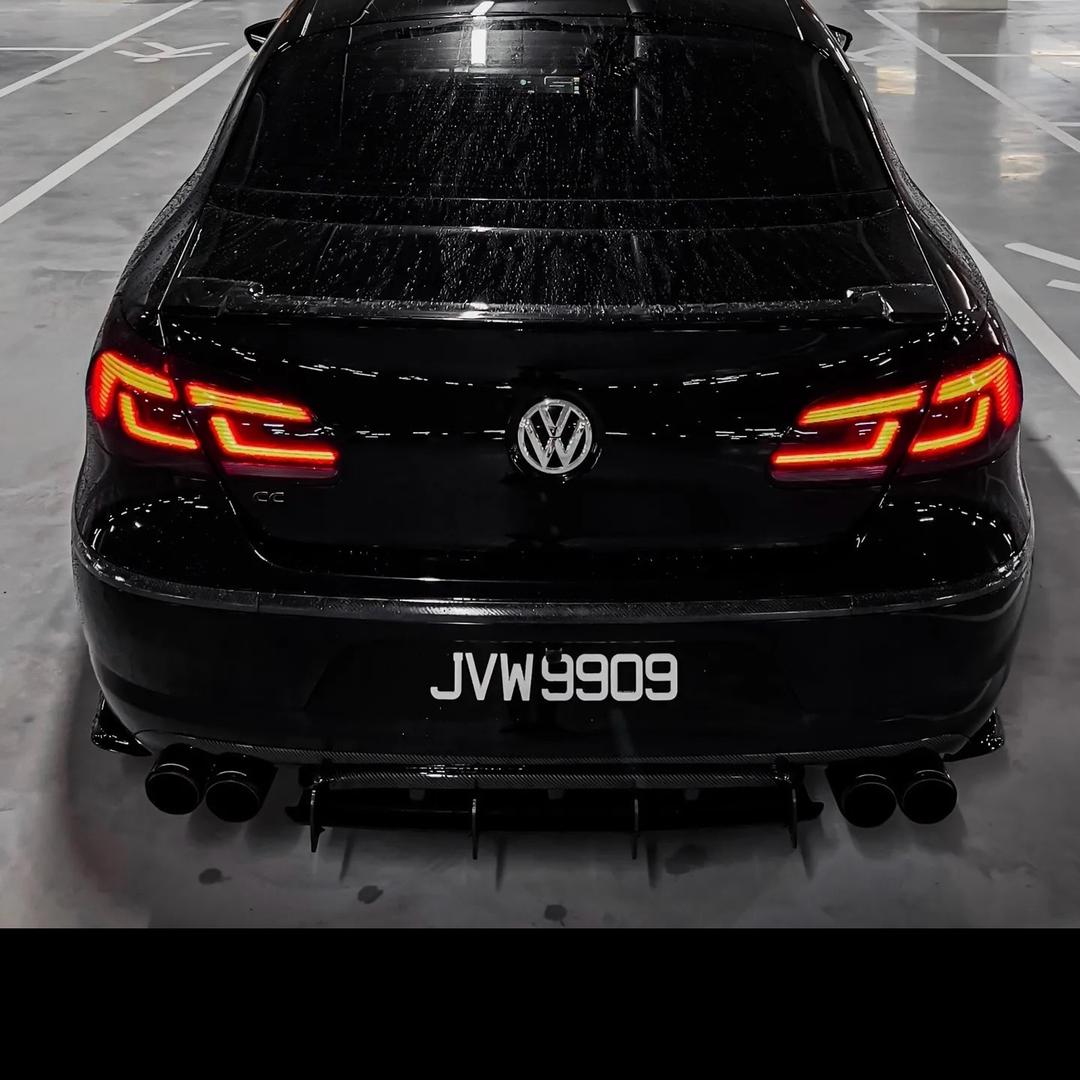 云南荣汇莱二手车大众专业户