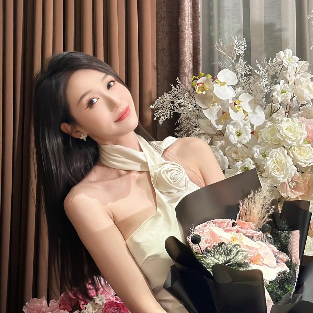 村花小明