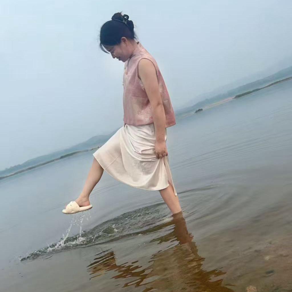 不發脾气只發財🌸