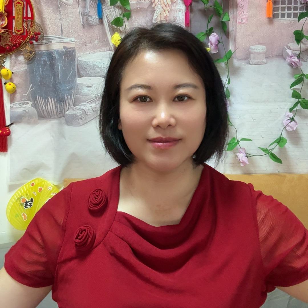 幸运姐(2）直播号在主页