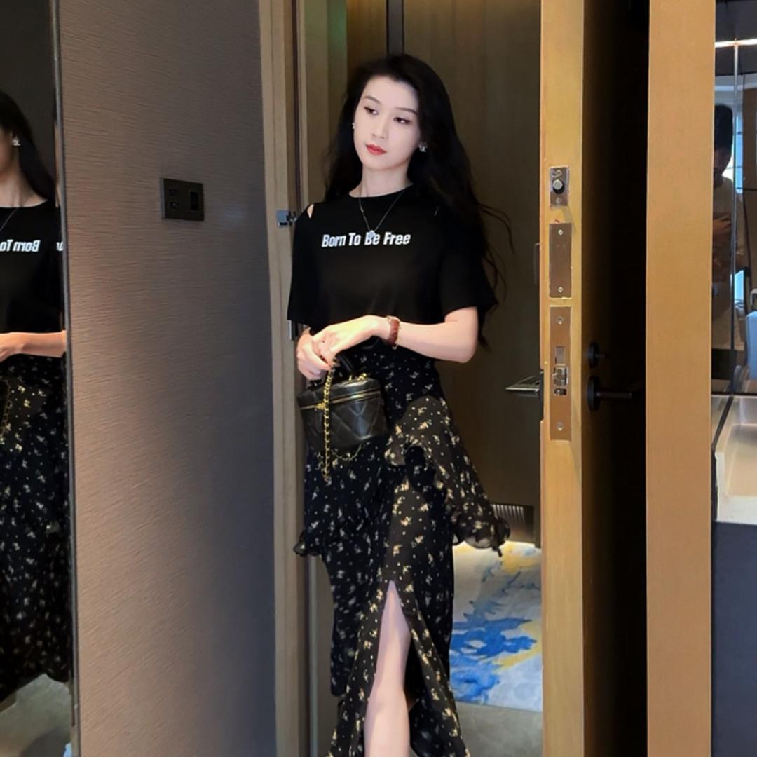 悦悦服饰女装