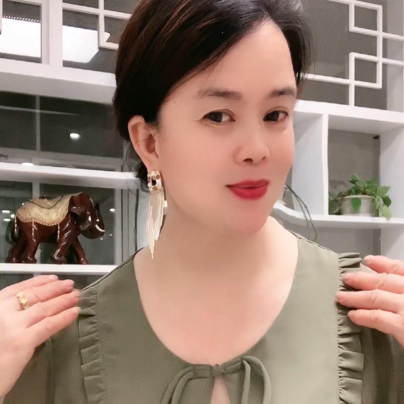 张姐定制时装店