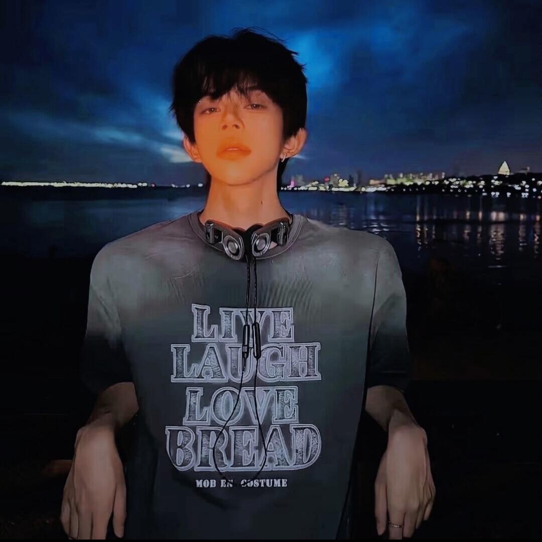 她胃不好却总吃辣