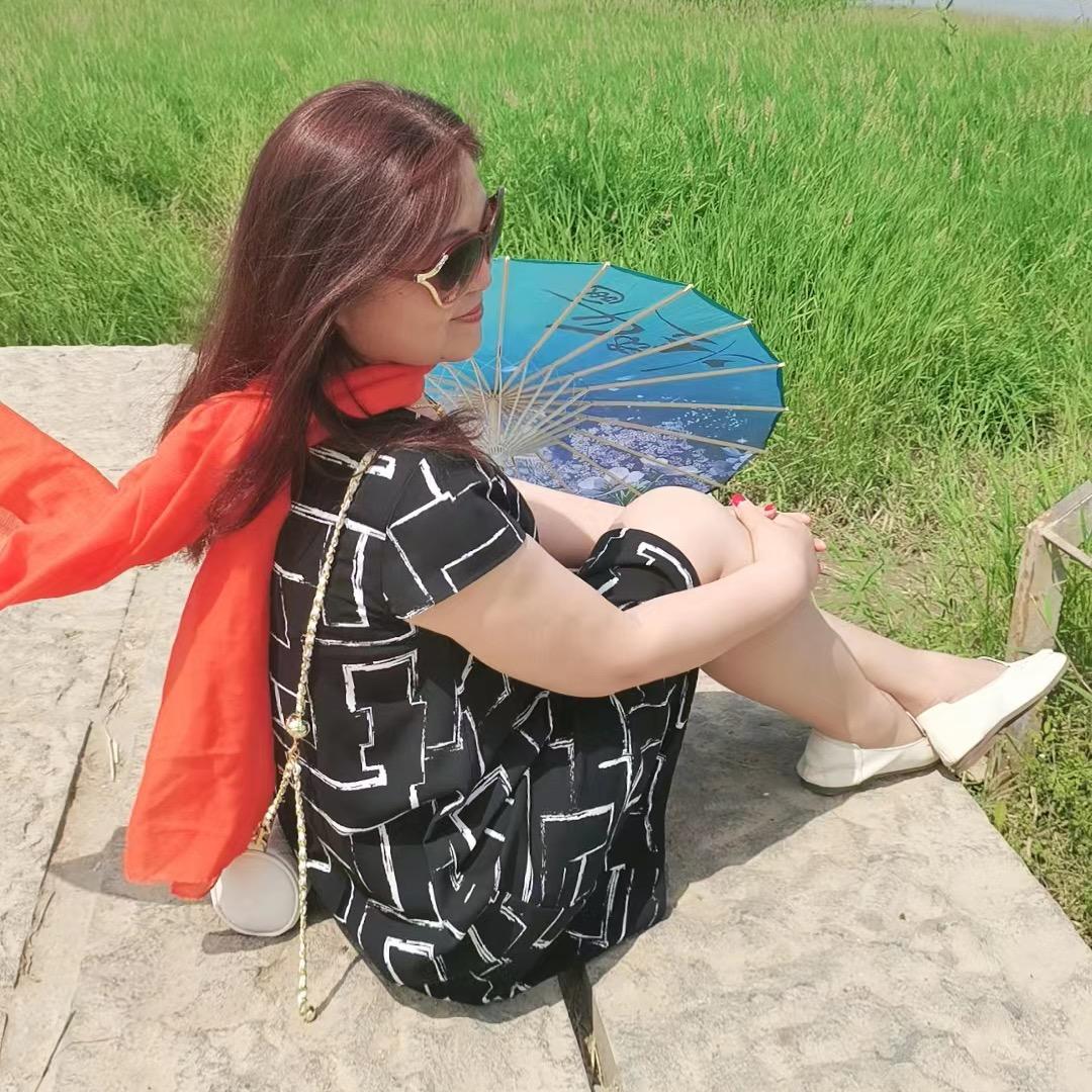精明古怪