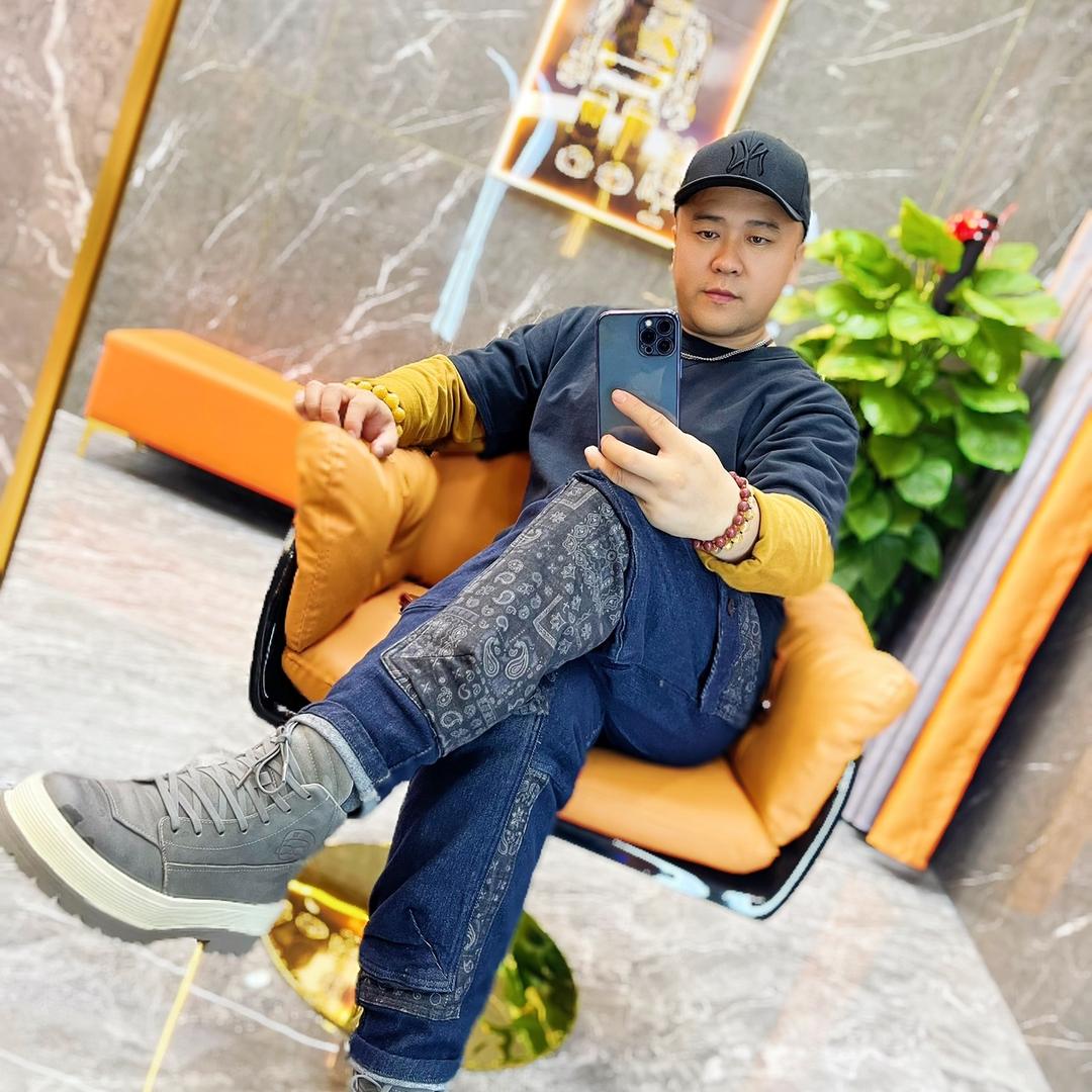 铁岭中望造型美发艺术沙龙