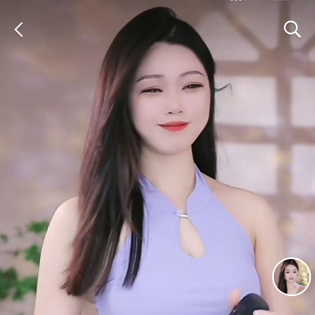 秋月 ☁️²¹²