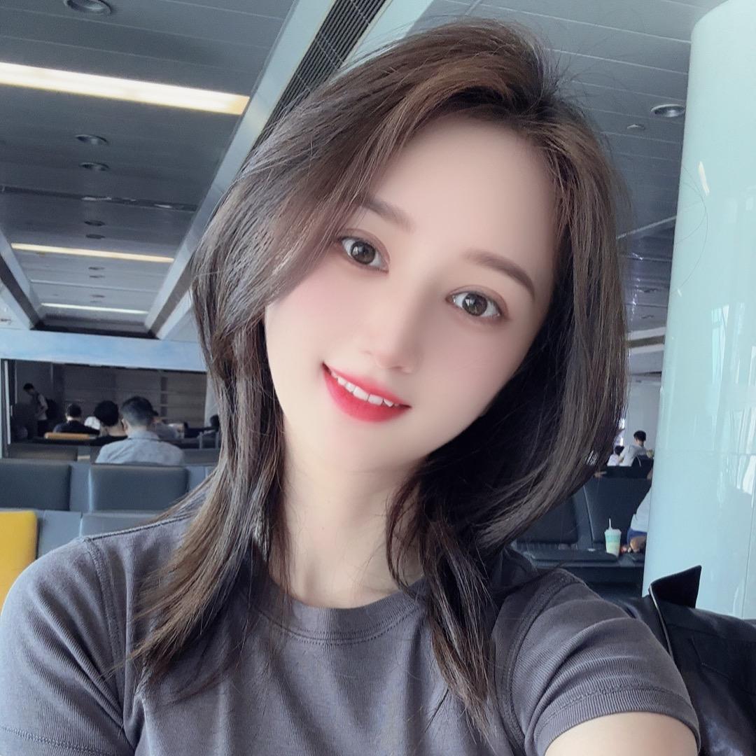 李婉晴👑