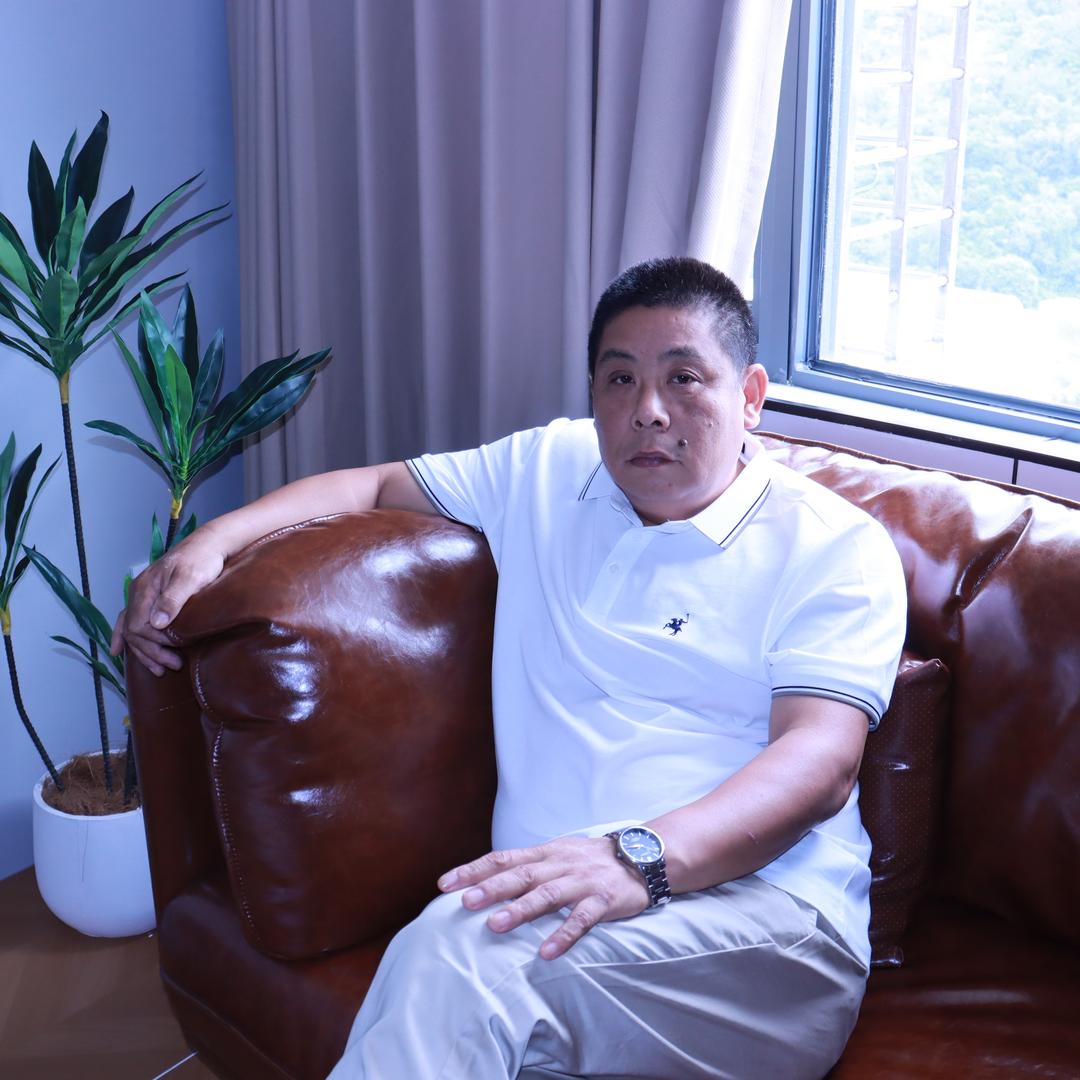 用户70708809794涂新新
