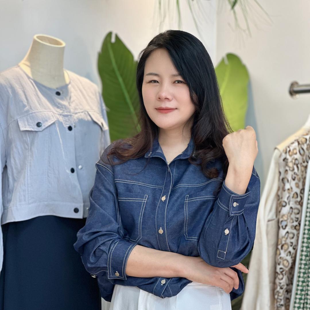 蕾伊娜女装工厂店