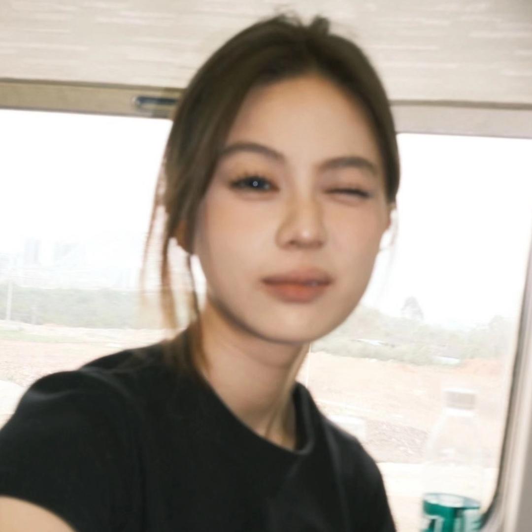 四月-