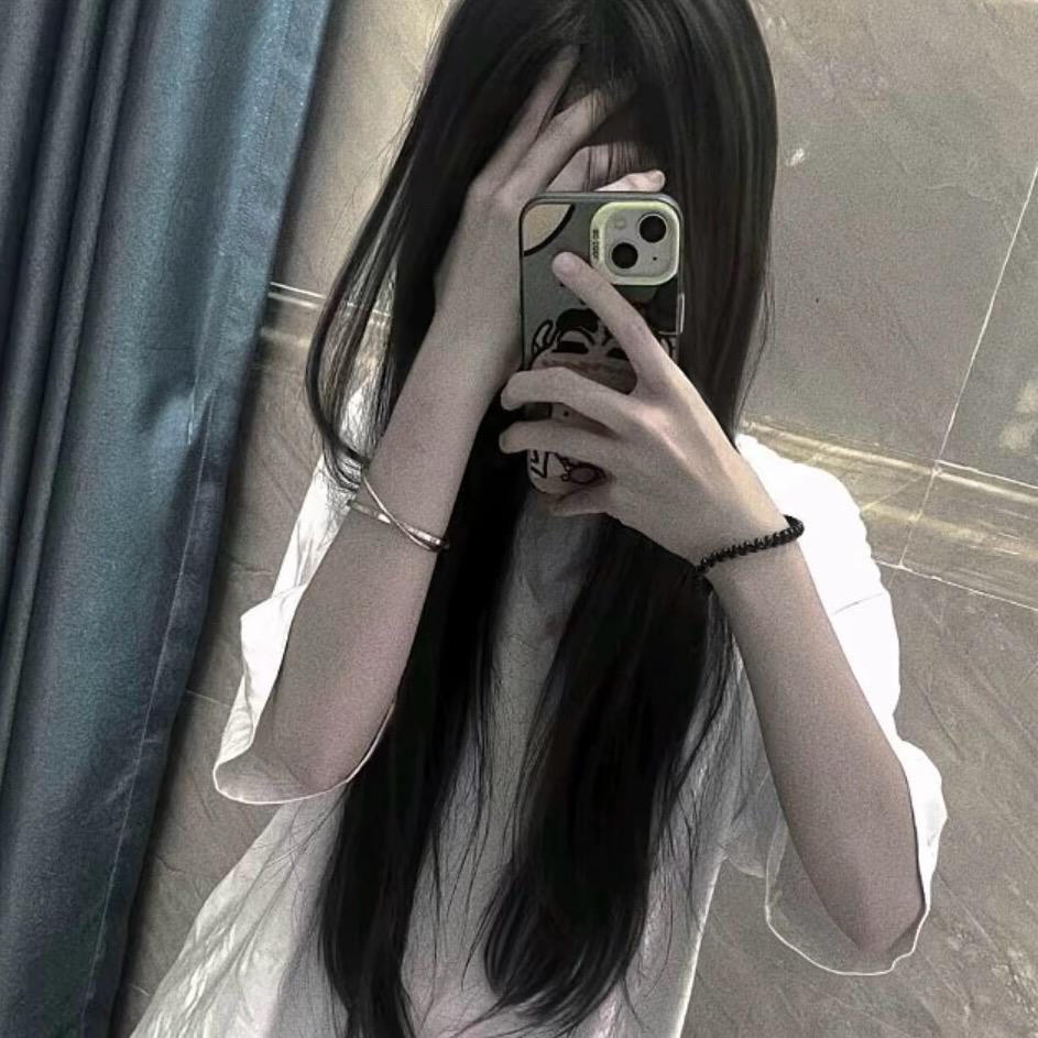 -是伶伶吖~